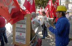 p003_manif.jpg p003_manif.jpg