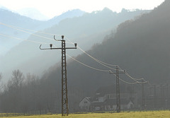 p004_elec.jpg