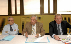 p004_ph01.jpg