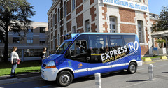 p003_bus.jpg p003_bus.jpg